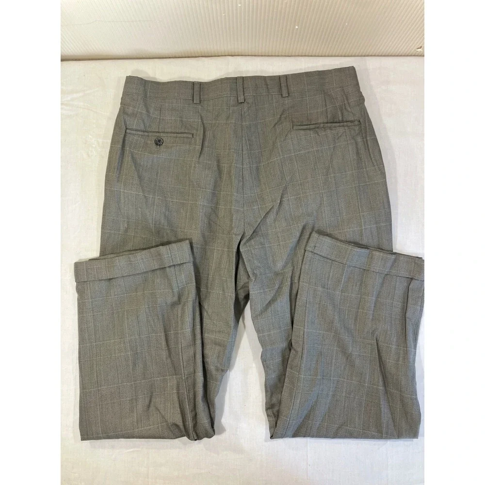 Burberrys Mens Sz-42R Gray Glen Plaid‎ 100% Pure Wool 2 Button Pleated Suit